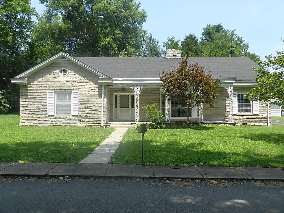 1st image of 208 E Gipson Ave