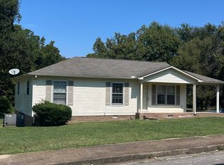 410 E Washington St, Pulaski, TN 38478