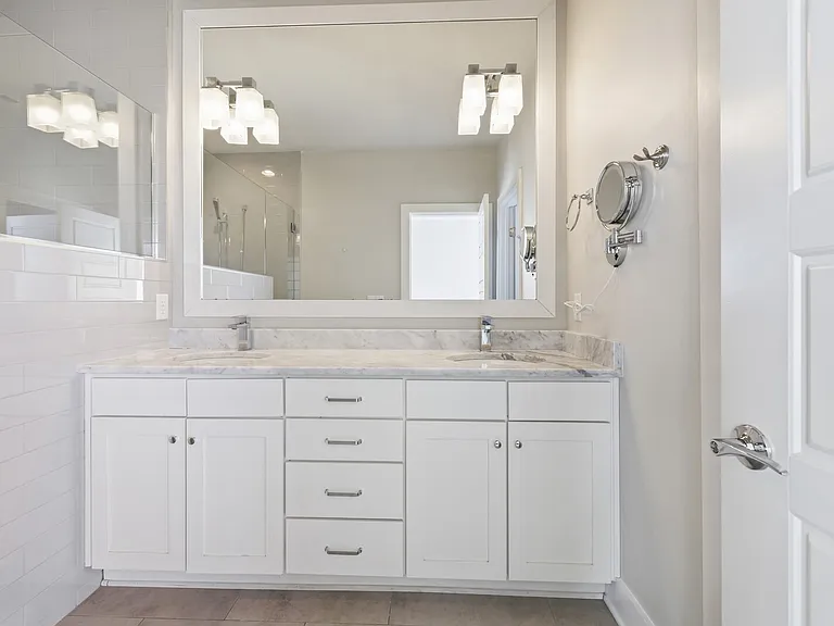 523B Weakley Ave — Photo 7