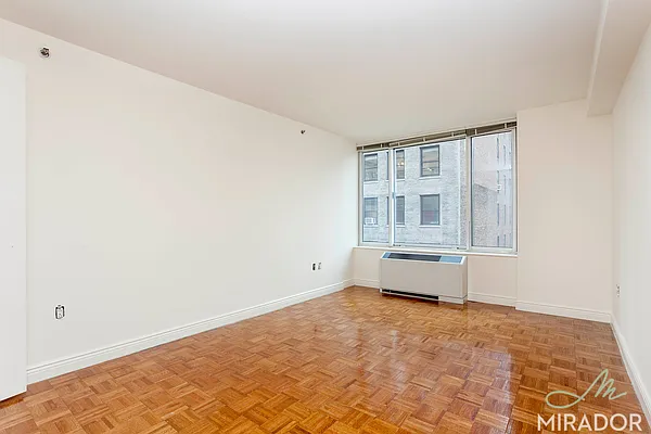 Rented by Mirador Real Estate | media 19