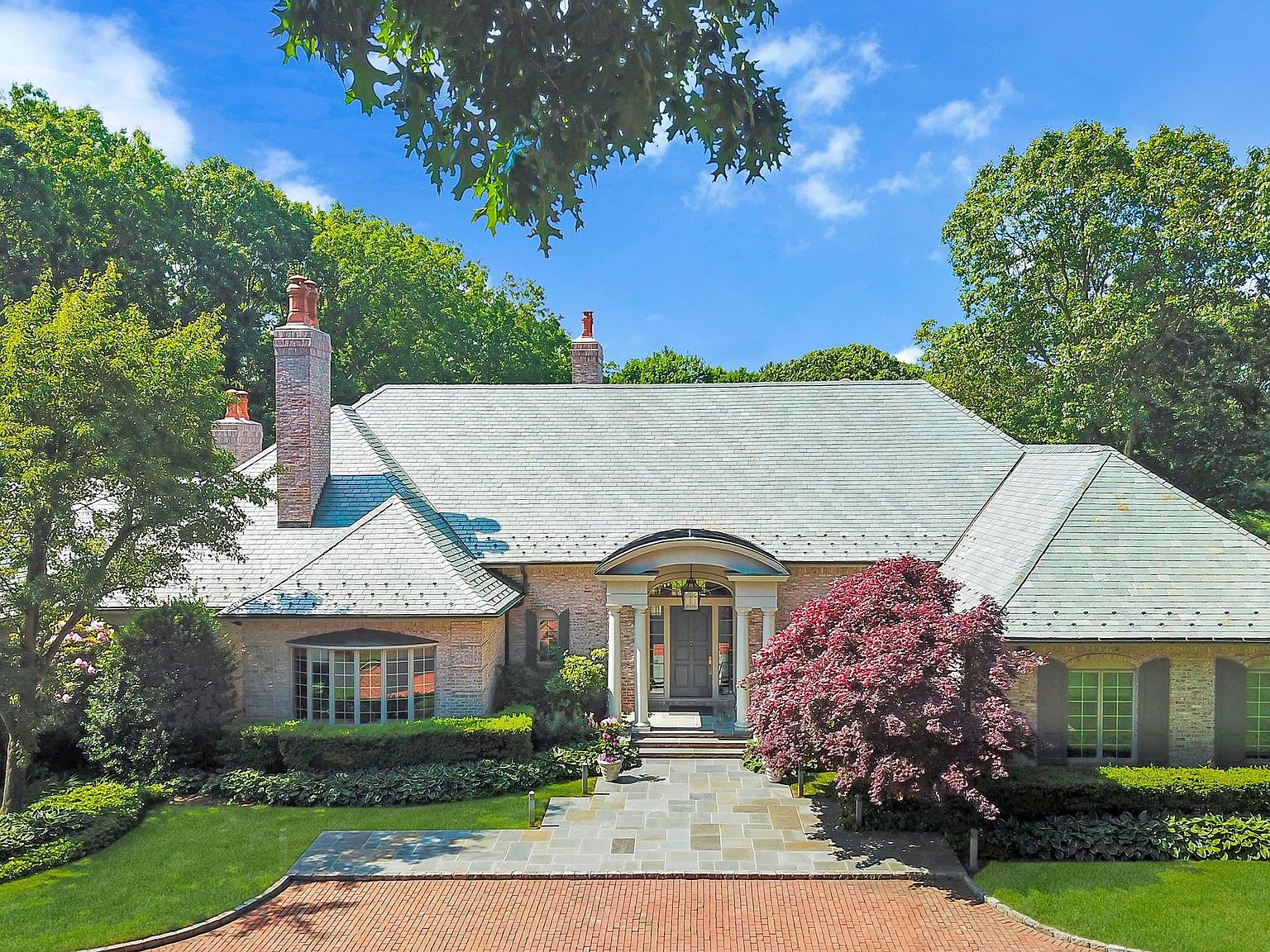 9 Chestnut Hill Dr, Upper Brookville, NY 11771 | Zillow
