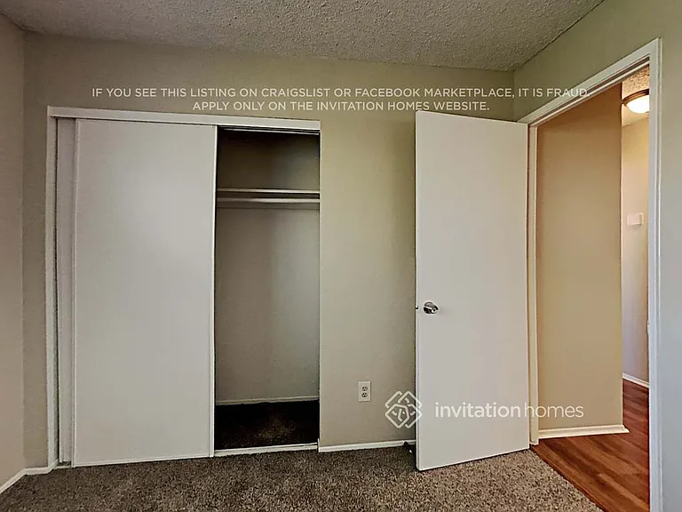 7913 Samantha Way — Photo 12