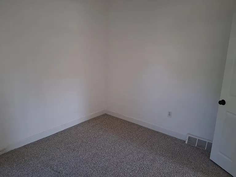 103-105 Roger Williams Ave #1 — Photo 10