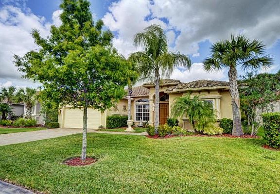 Home For Sale In Tradition