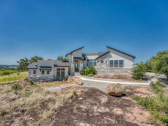 2nd image of 332 Peninsula Dr