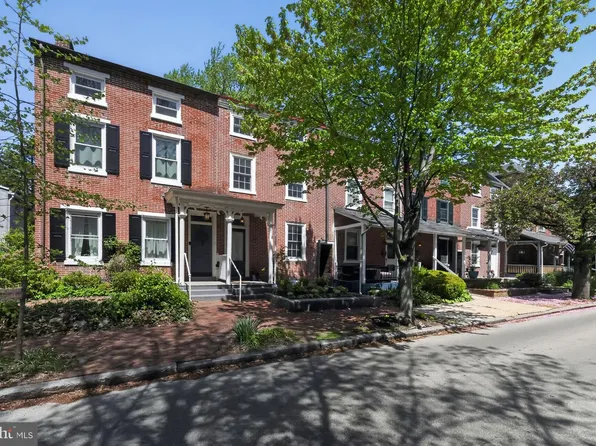 237 W Barnard St, West Chester, PA 19382