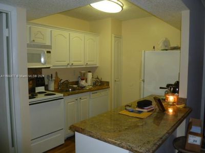 870 SW 129th Pl APT 106, Miami, FL, 33184