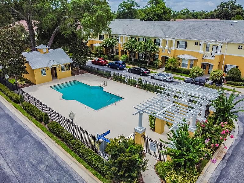 1st image of 7417 Arlington Grove Cir
