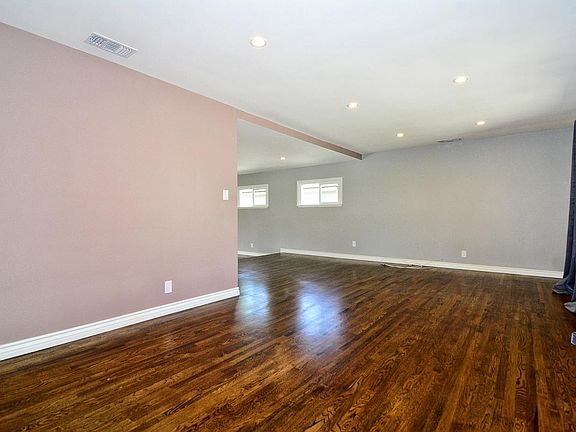 3rd image of 6531 Hanna Ave