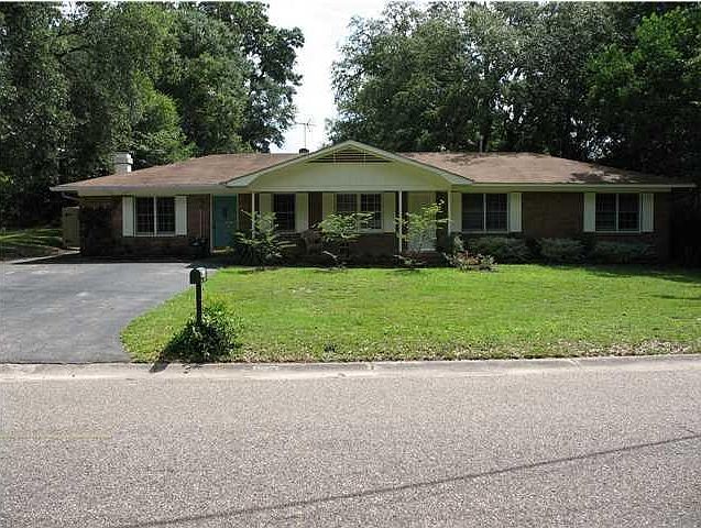 1st image of 4361 Knob Hill Dr