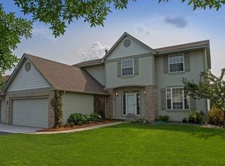 4585 Ranier Ct N, Plymouth, MN 55446