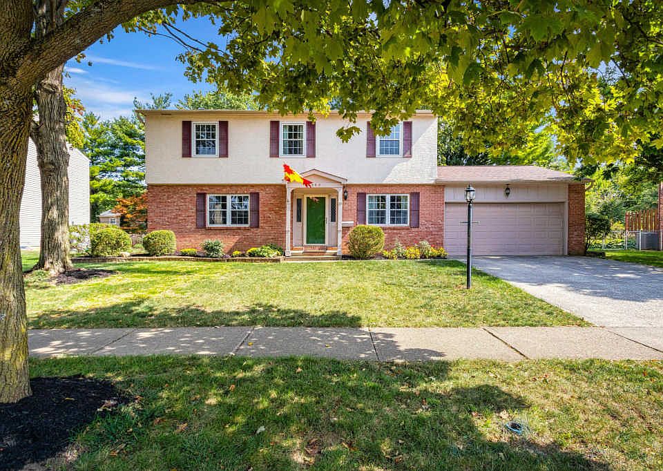 1st image of 4860 Larwell Dr