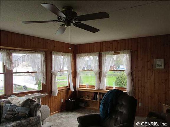 3rd image of 5543 Twin Bay Dr