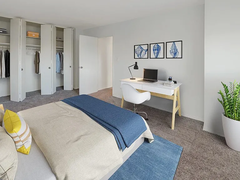 The Carlyle Apartment Homes — Photo 11