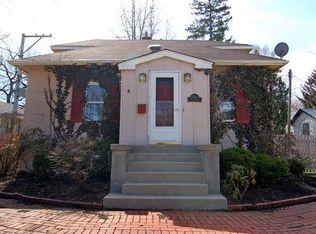 2302 Noyes St, Evanston, IL 60201