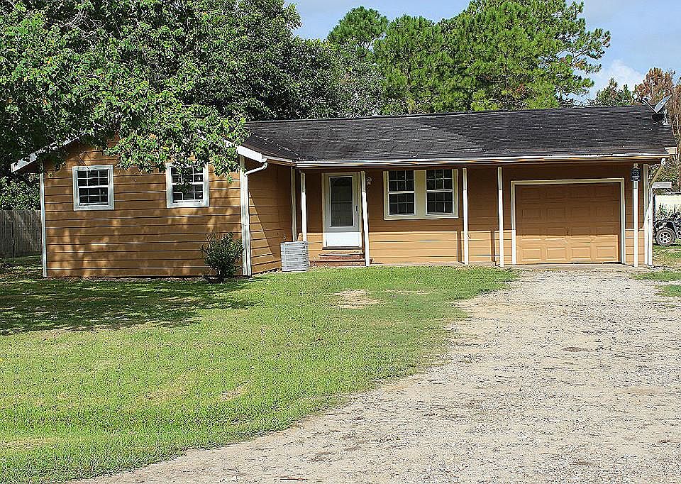 1st image of 3728 Sias Ln