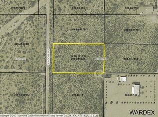 3704 N Adobe Rd, Golden Valley, AZ 86413