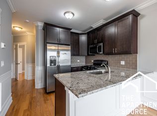 2346 W Grand Ave #3N, Chicago, IL 60612