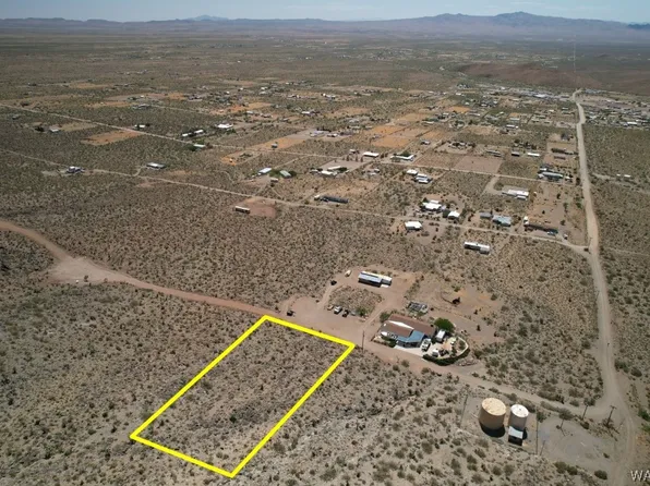 15958 Juline Dr, Dolan Springs, AZ 86441