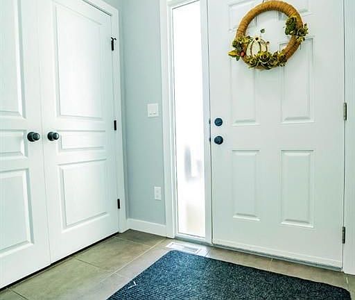 2nd image of 10226 148th Ave #1