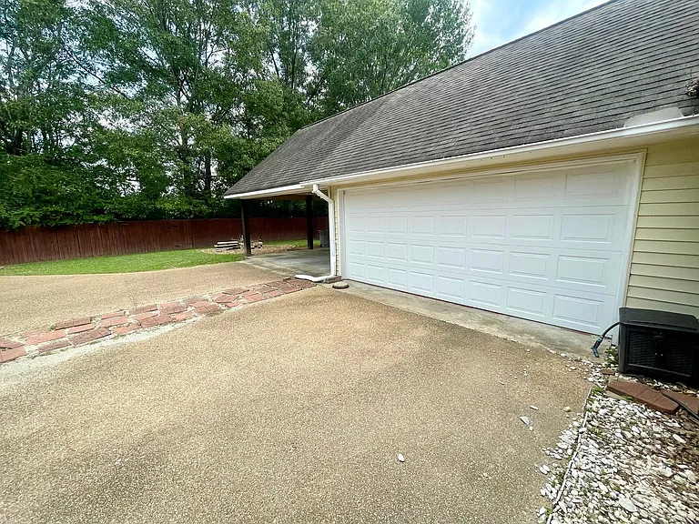 503 Brookstone Dr — Photo 20