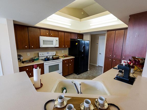 5th image of 487 Marion Oaks Blvd