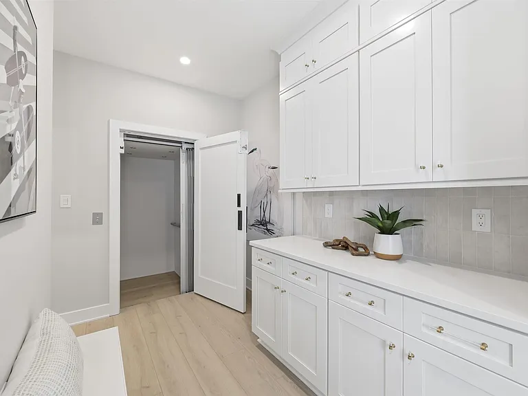105 S Stratford Ave #BEACHBLOCK JULY AUG — Photo 36