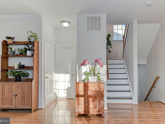 5th image of 6139 Tamborine Ct