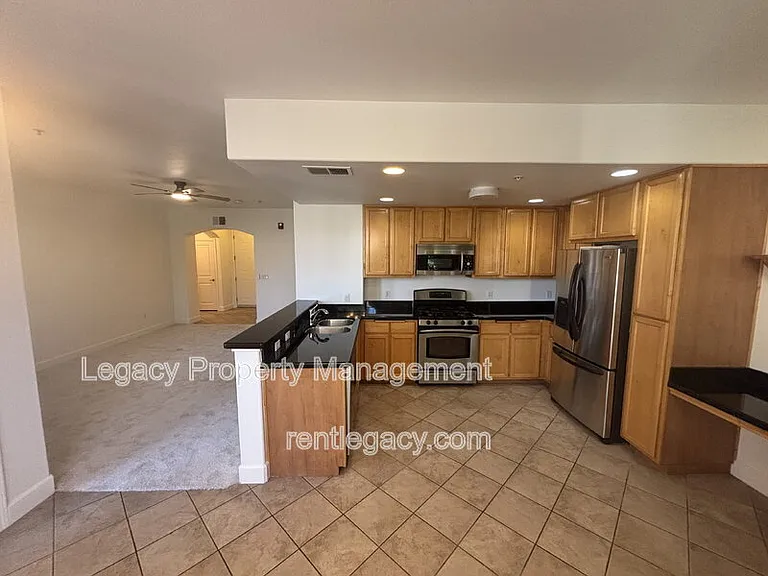 1501 Secret Ravine Pkwy #527 — Photo 8