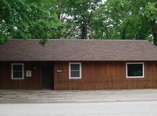 316 N 6th St, Burlington, KS 66839