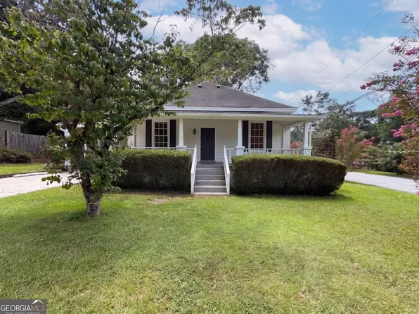 1727 Green St NE, Conyers, GA 30012