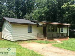 427 Azalea Dr, Stockbridge, GA 30281