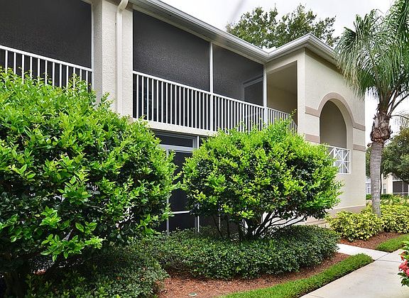 2nd image of 26721 Clarkston Dr Unit 17208