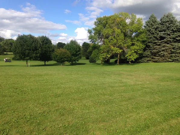 Gossfeld Ln, Beaver Dam, WI 53916