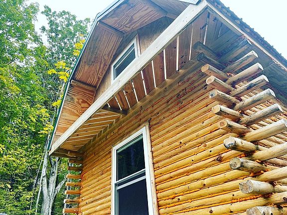 5th image of 53 High St Cabin 8
