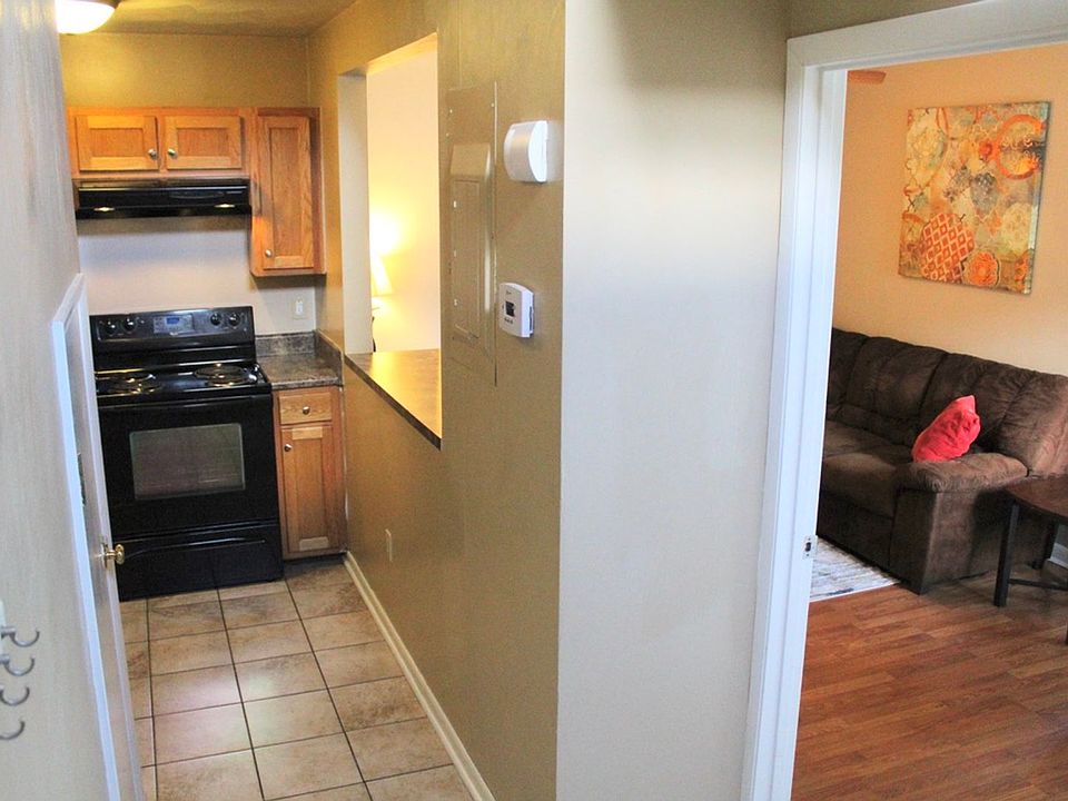 1450 Bradley Dr 4 br / 2.0 ba, 500, Harrisonburg, VA 22801 Zillow