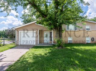 533 S Westview Dr, Derby, KS 67037
