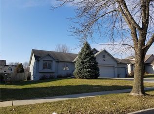 4212 SE 23rd Ct, Des Moines, IA 50320