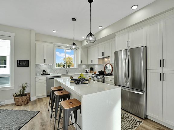 2nd image of 17155 79a Ave #9