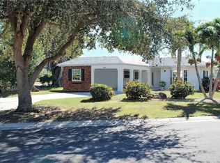 920 Inlet Cir, Venice, FL 34285