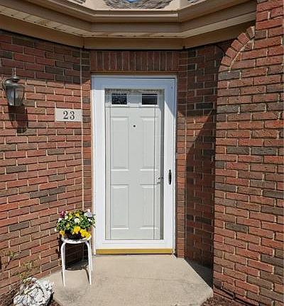 3rd image of 23 Edinburgh Village Dr