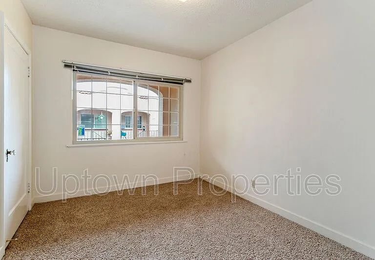 1322 NE 68th Ave — Photo 18