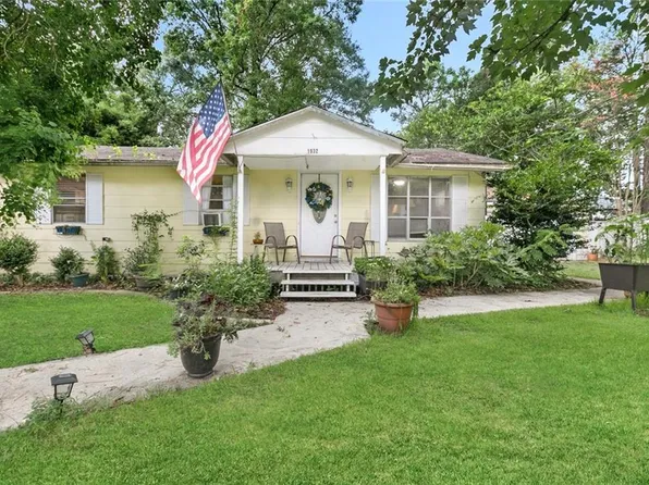 1932 America St, Mandeville, LA 70448
