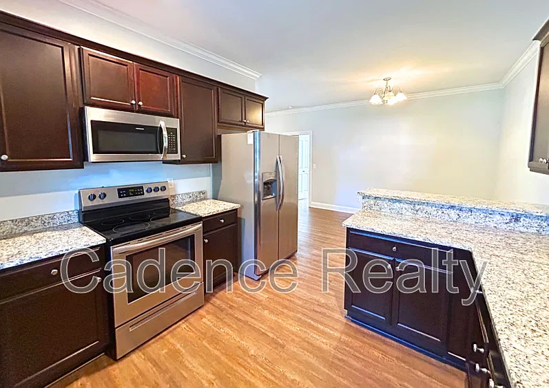 3 bed, 2.0 bath, $1,875 — Photo 2