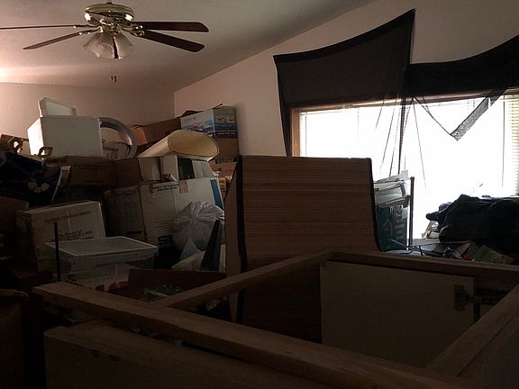 2nd image of 415 18th Ave S