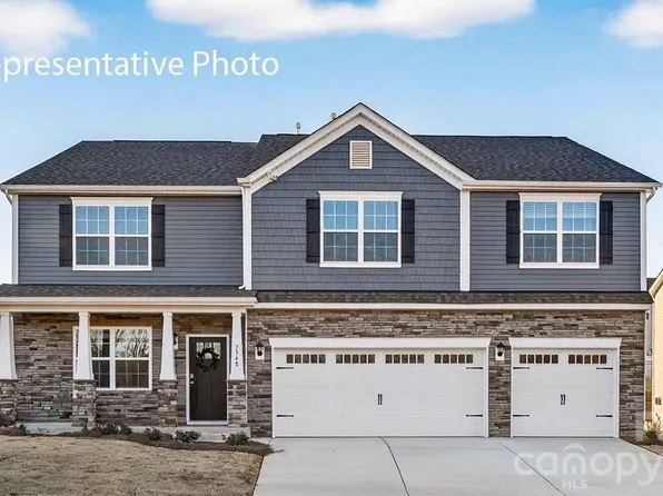 126 Maple Valley St, Statesville, NC 28677