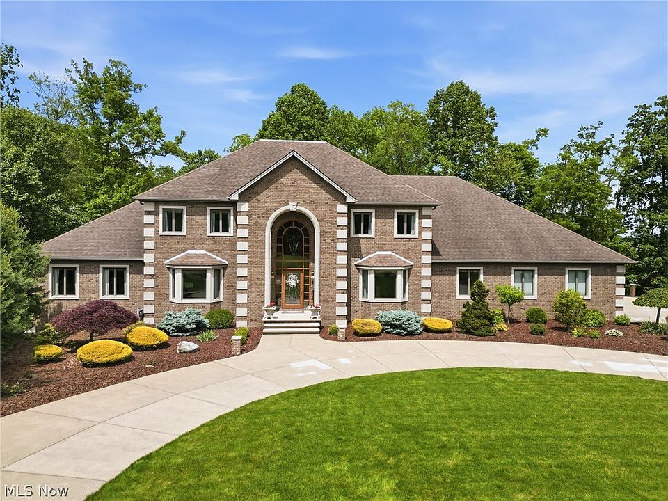 1st image of 1337 Meadowood Cir