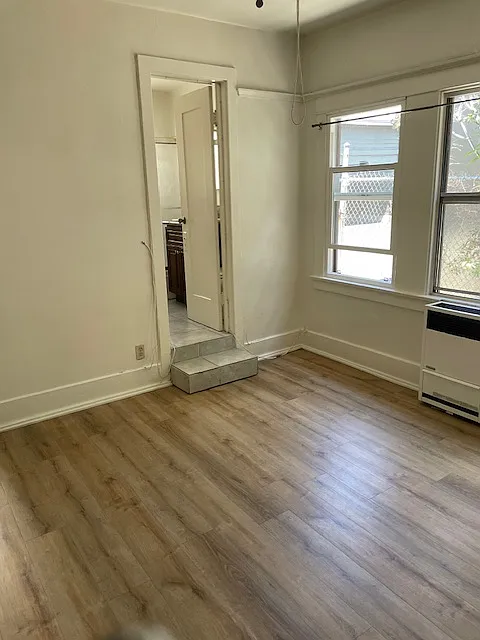 1 bed, 500 sqft, $1,595 — Photo 3