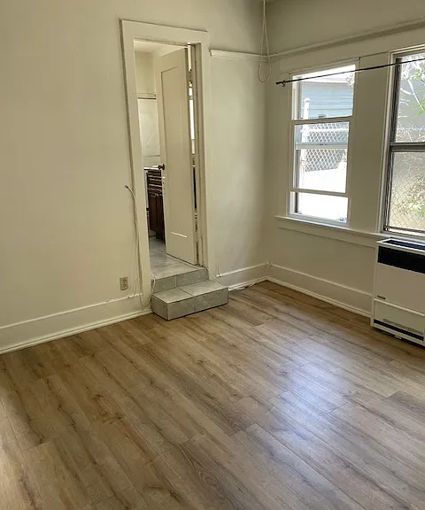 4745 Beverly Blvd #1 — Photo 3