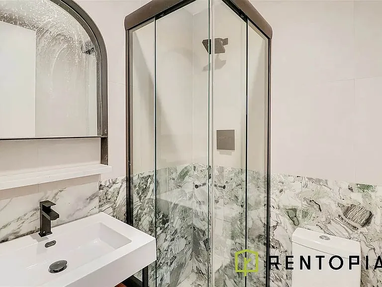 438 Union Ave #2C — Photo 6